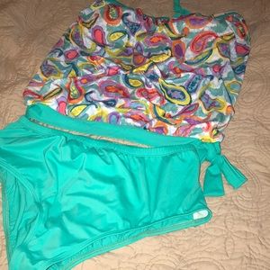 Tankini, strapless or has strap